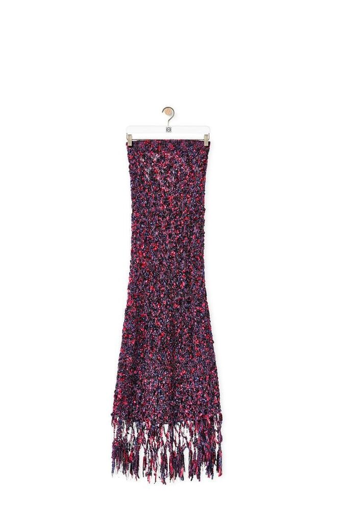 Saia em malha, €980, Loewe