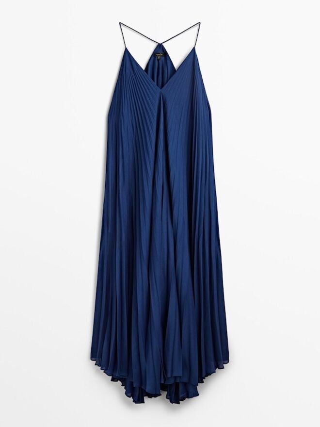 Vestido, €129, Massimo Dutti