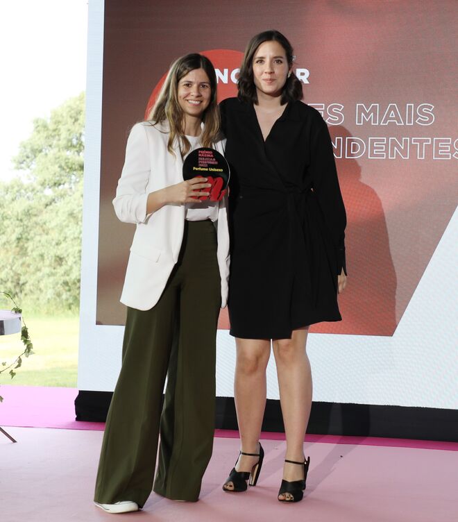 Joana Simões, Beauty Lifestyle PR Coordinator da Companhia das Soluções, e Rosário Mello e Castro. 