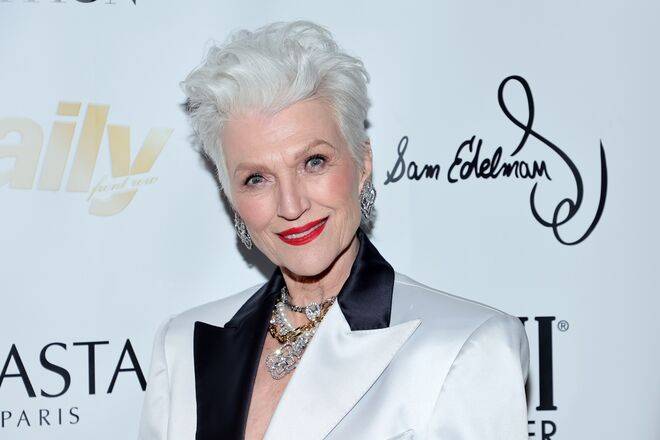 Maye Musk, a mãe de Elon Musk que recomeçou a carreira de modelo aos 59  anos - Celebridades - Máxima