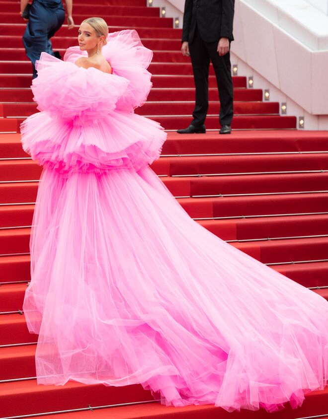 Leonie Hann em Nicole Felicia