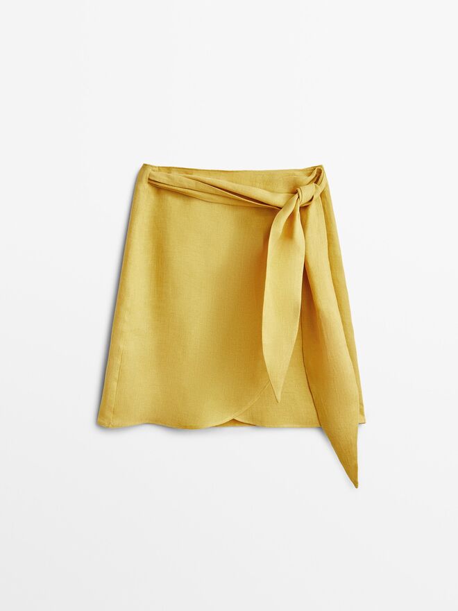 Saia, €59,95, Massimo Dutti