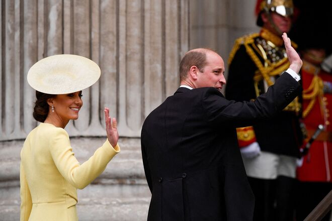 3 de juho - Príncipe William e Kate Middleton chegam à Catedral de St. Paul's