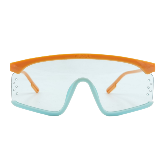 Óculos em acetato e massa, €170, Kenzo na Óptica Boavista.