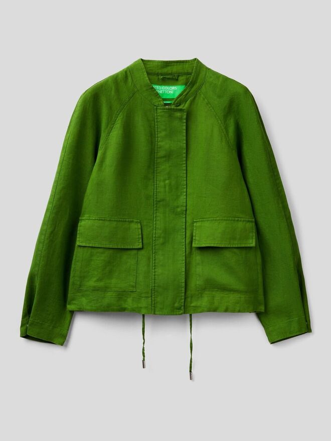 Casaco em linho, €89,95, Benetton