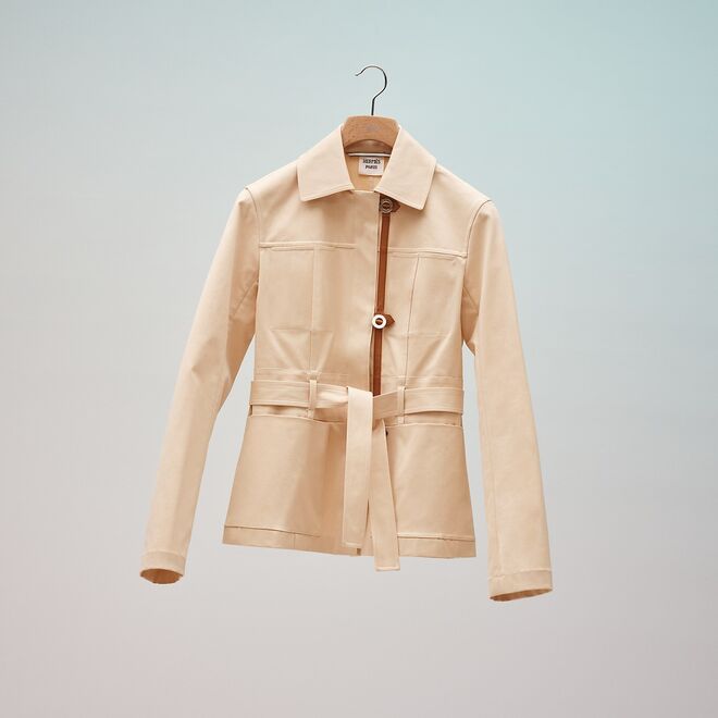 Casaco em algodão e pele, €2400, Hèrmes