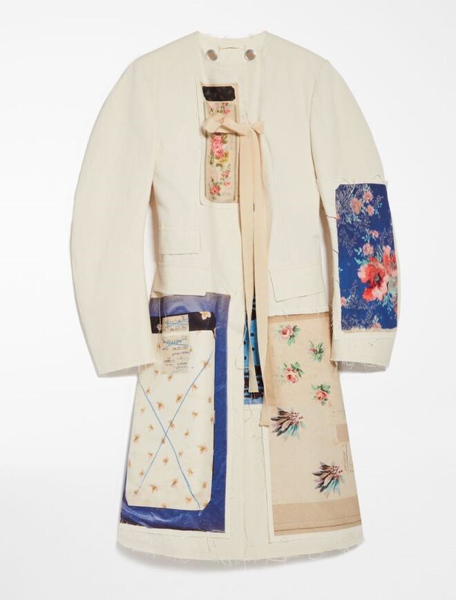 Casaco em algodão e linho, €855, Sportmax