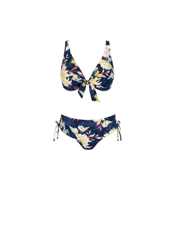 Top, €57,99, e cueca de Biquíni, €44,99, Triumph em Laredoute.com