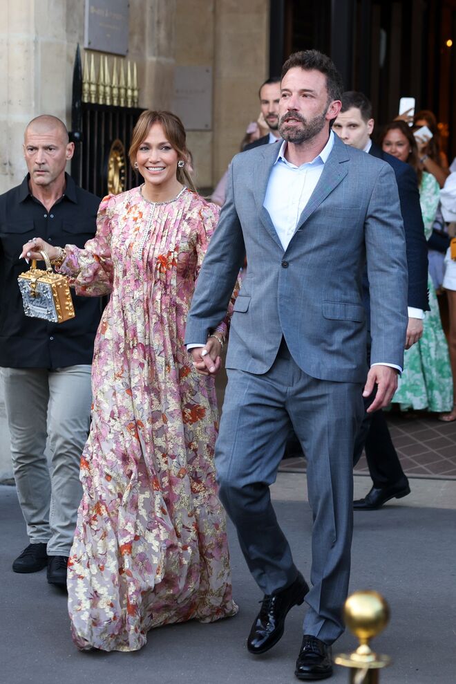 Jennifer Lopez e Ben Affleck na noite de 23 de julho 2022, em Paris