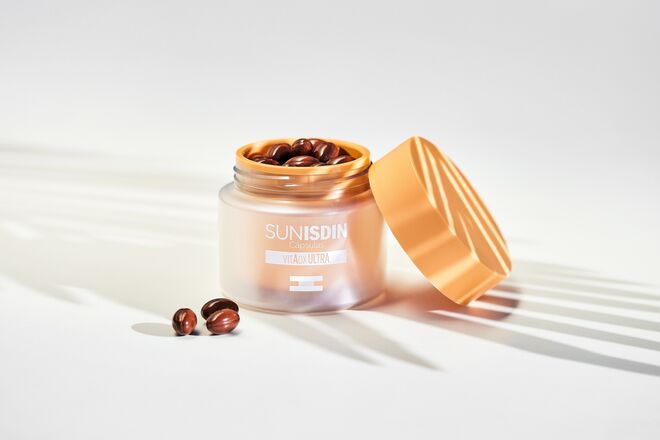 Suplemento alimentar com vitaminas C e E, SunISDIN, 30 cápsulas: 28.80€