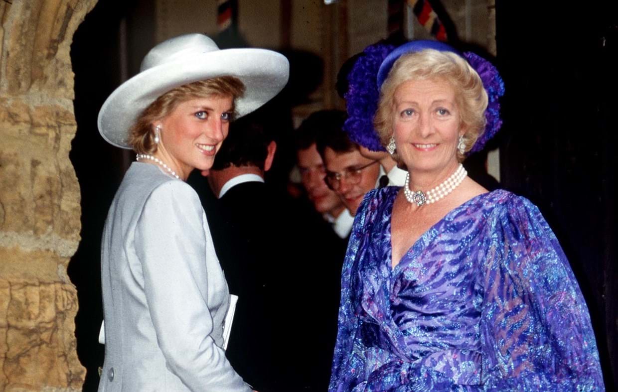 Princesa Diana com a mãe Frances, 1989