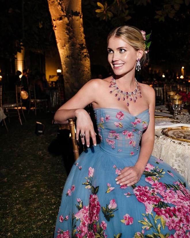 Kitty Spencer em Dolce & Gabanna