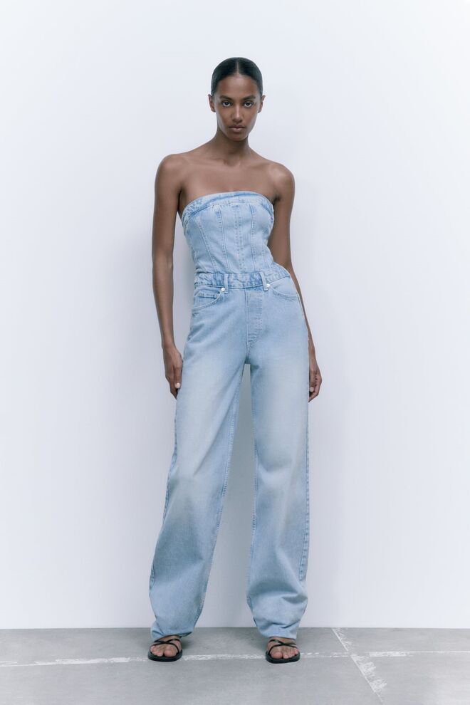 Macacão, €39,95, Zara