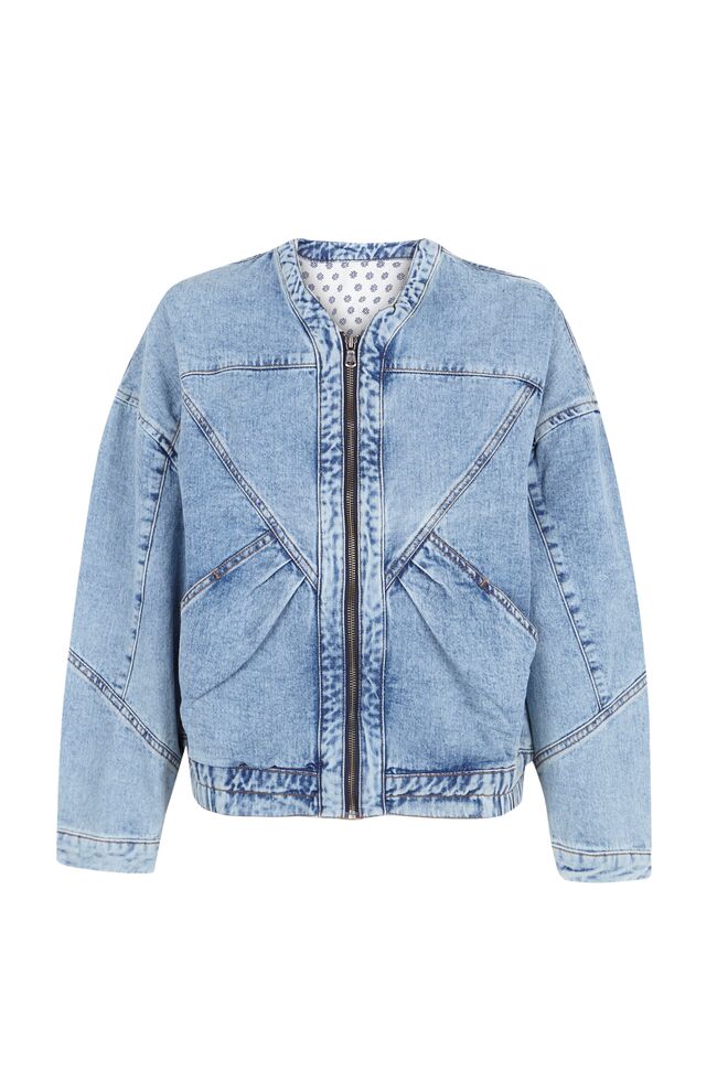 Blusão Gingko, €44, Hoss Intropia