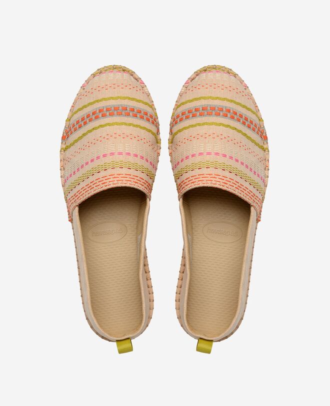 Alpercatas Classic Flatform, €39, Havaianas
