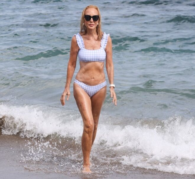 Carmen Lomana, 74 anos