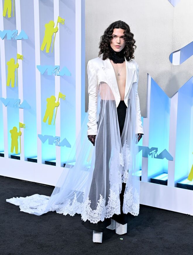 Conan Gray em Harris Reed