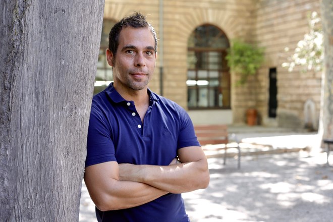 Gio Zarrari, coach espanhol.