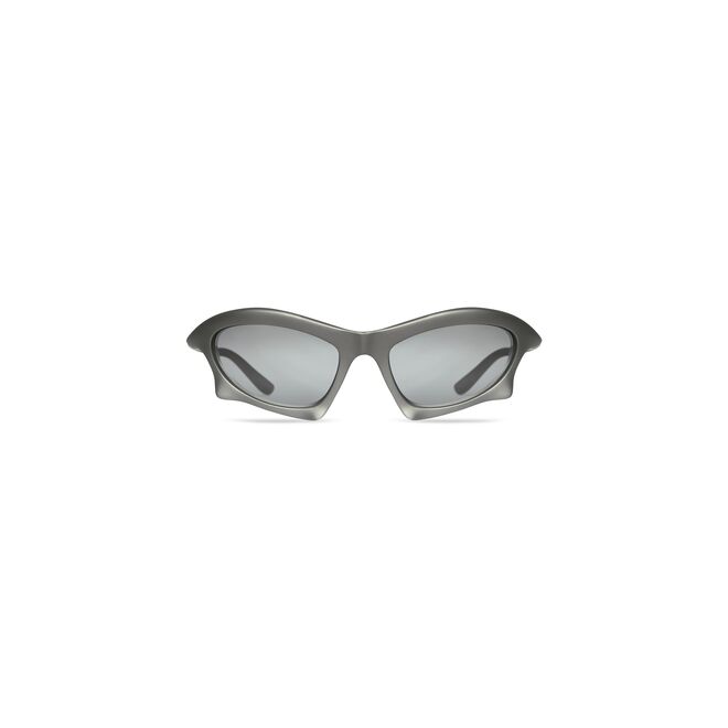 Óculos Bat em acetato, €355, Balenciaga