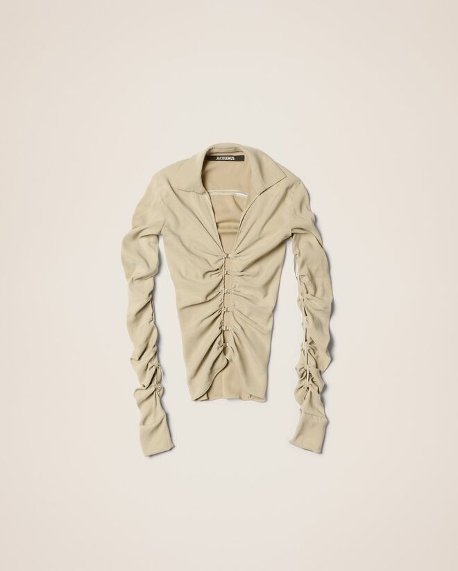 Camisola Soffio em malha, €590, Jacquemus