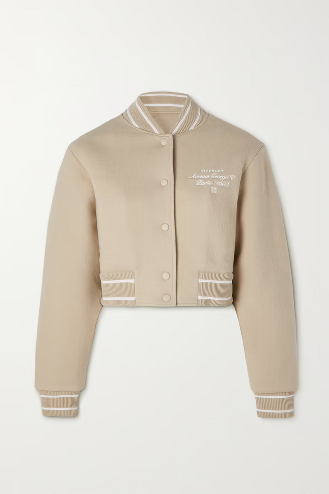 Blusão, €1290, Givenchy
