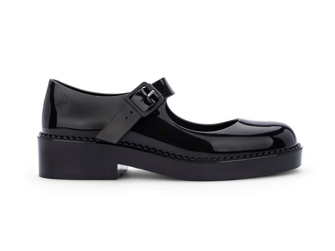 Sapatos, €65, Melissa