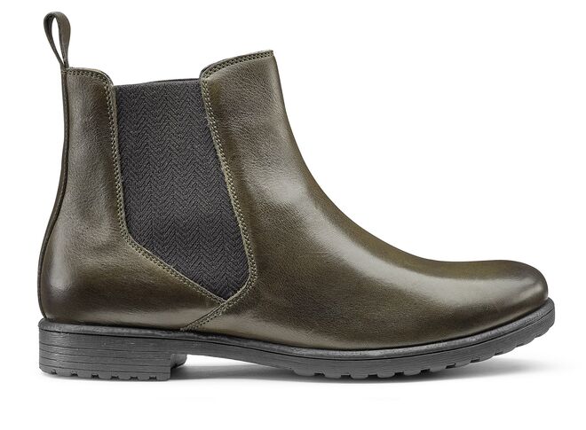 Botas em polipele, €99,50, Ara Shoes