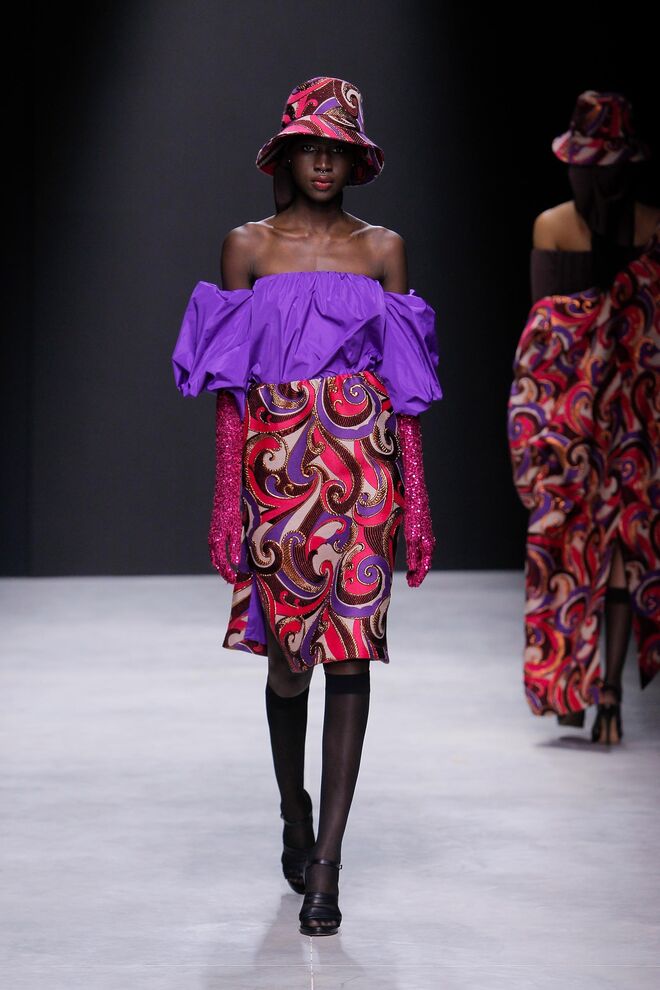 Também em Nuno Baltazar as luvas tiveram destaque, conjugadas de forma a criar blocos de cor. 