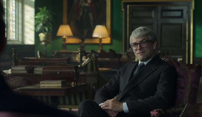 Johnny Lee Miller no papel de John Major