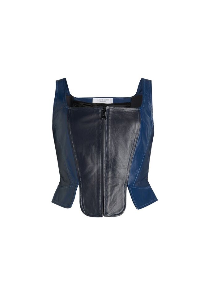 Top em pele, €850, Marine Serre