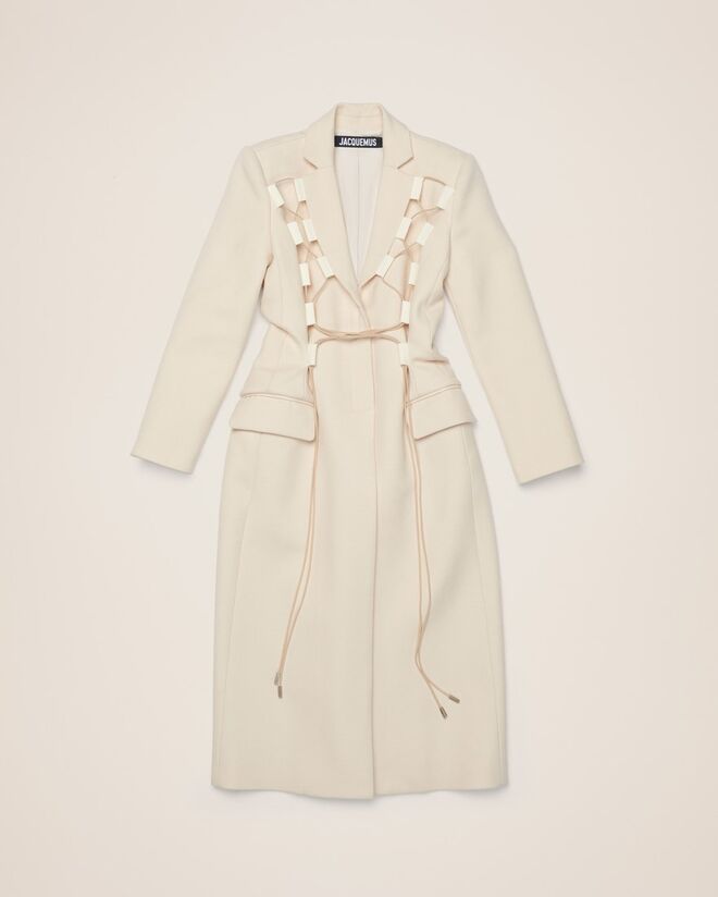 Casaco em lã, €1190, Jacquemus