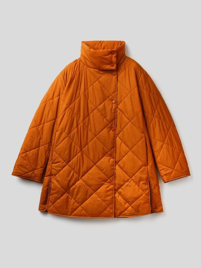 Casaco em nylon, €149, Benetton