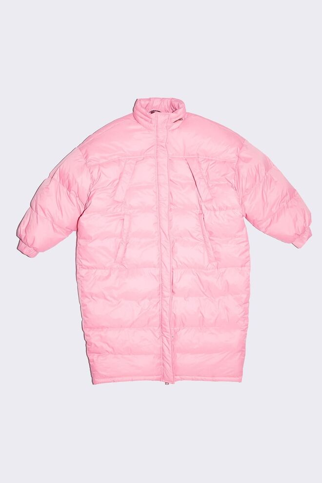 Casaco em nylon, €350, Bimba Y Lola