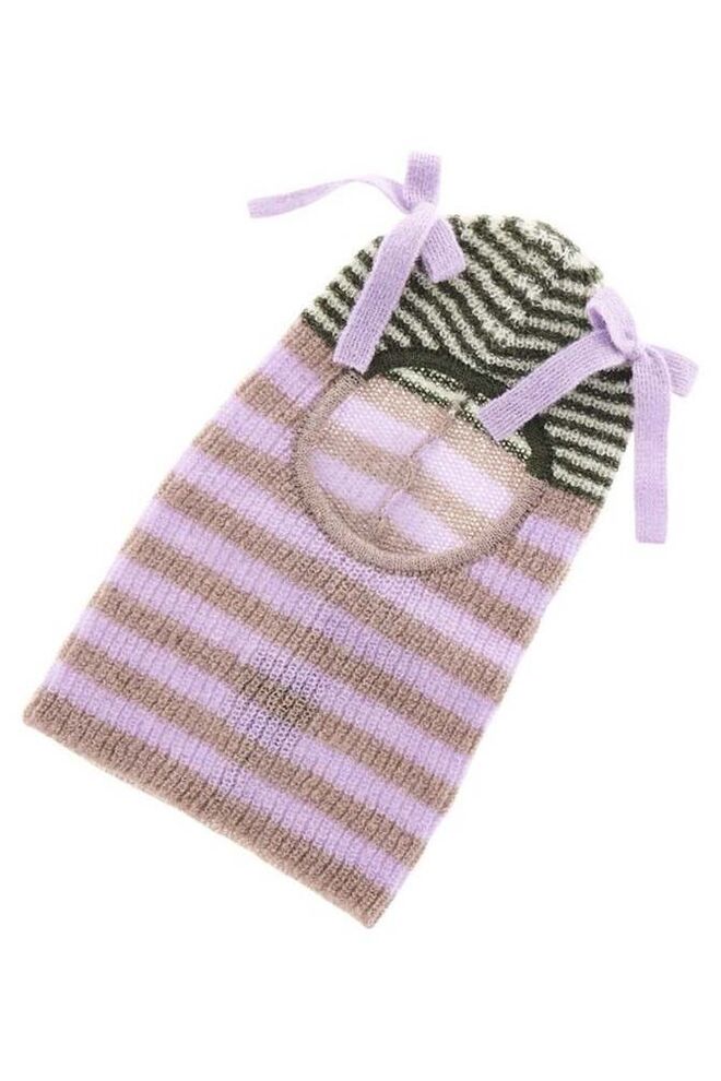 Balaclava em algodão, €110, Heaven by Marc Jacobs