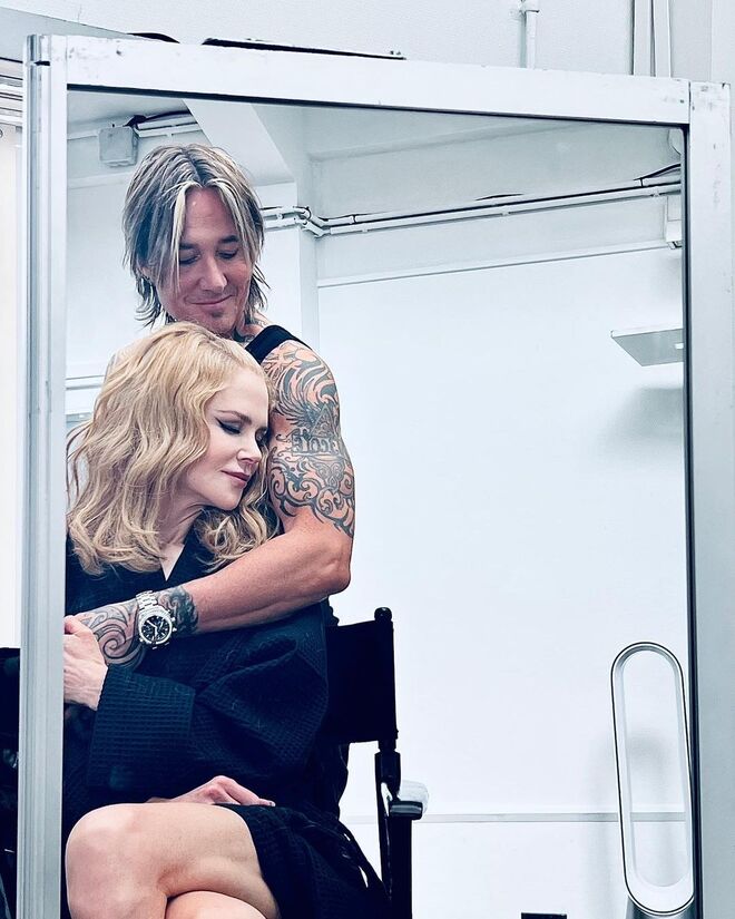 Nicole Kidman e Keith Urban têm duas filhas juntos: Sunday Rose, que a atriz deu à luz em 2008, e Faith Margaret, que nasceu via barriga de aluguer em 2010.