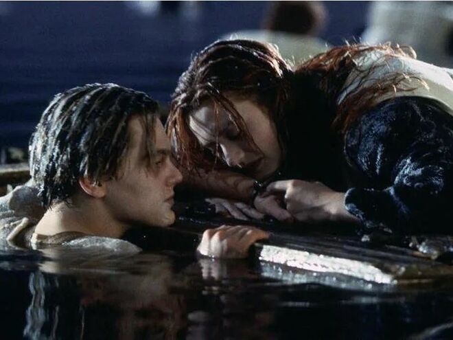 Leonardo DiCaprio e Kate Winslet no filme 'Titanic' (1997).