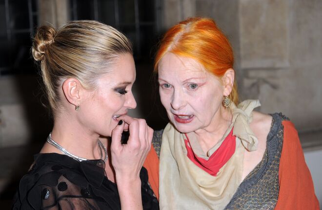 Com Kate Moss nos British Fashion Awards, nos Royal Courts of Justice, Londres, em 2005.