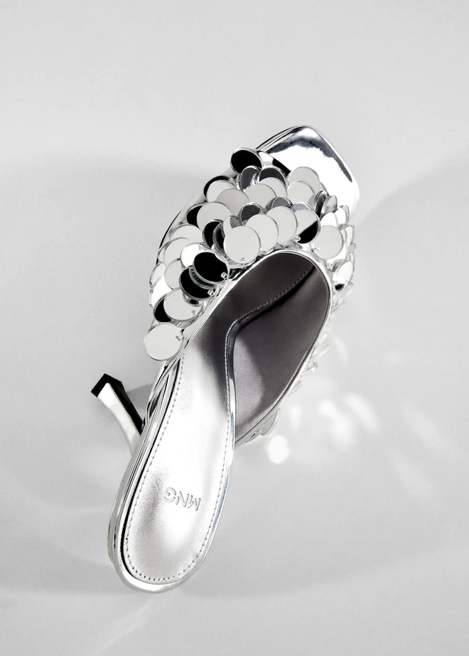 Mules, €59,99, Mango.