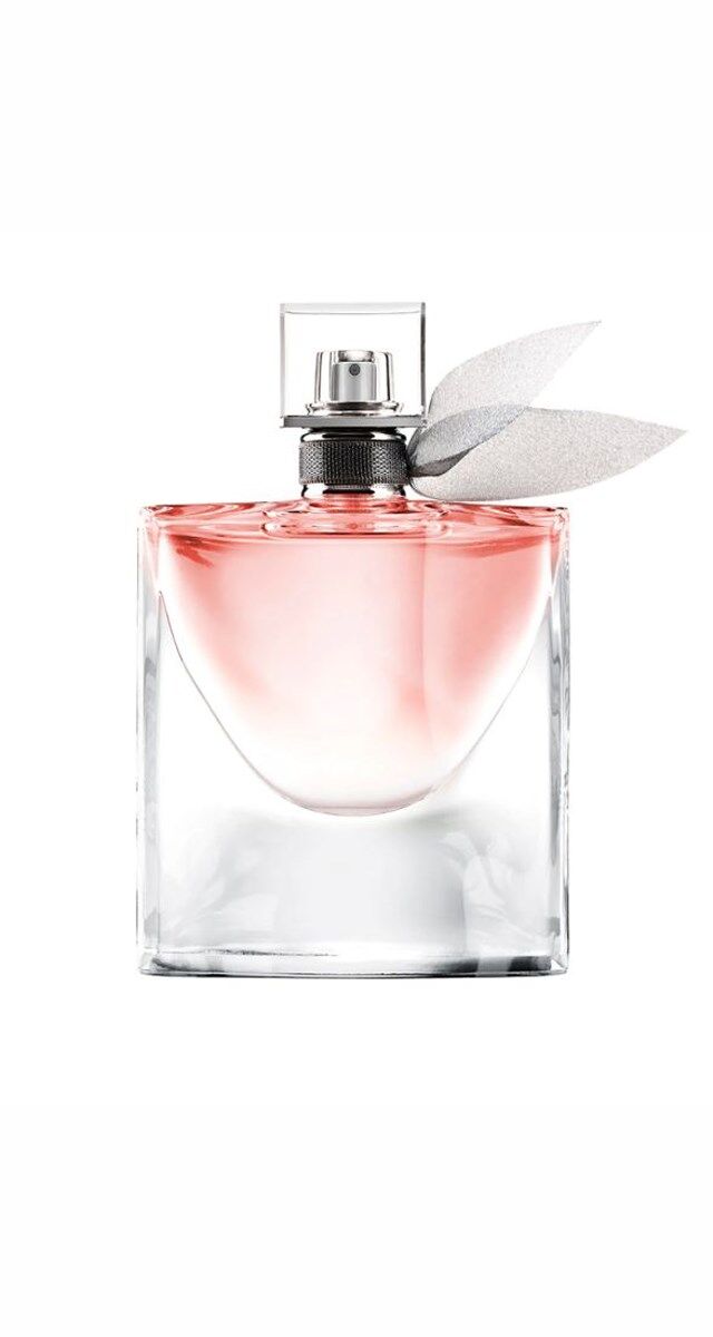 Otimista romântica: Eau de parfum La vie Est Belle, 30ml, €61,93, Lancôme.