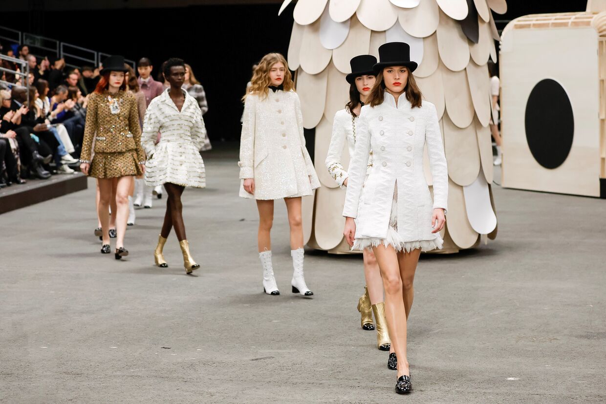 Coleção Chanel Haute Couture primavera/verão 2023.