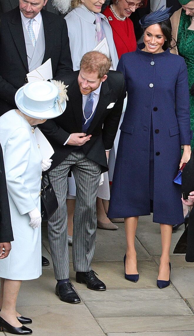 Em 2018, numa das últimas aparições públicas com a rainha e Meghan.