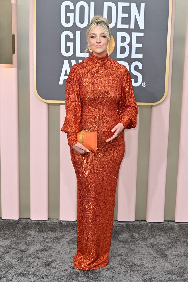 Abby Elliot em Pamella Roland