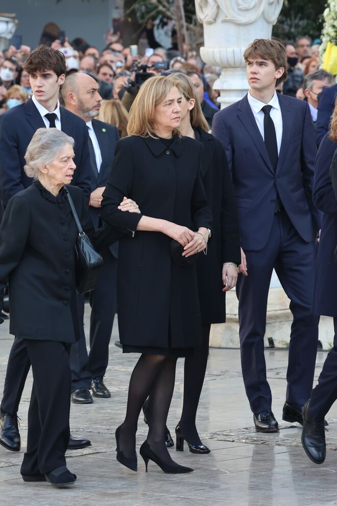 Irene da Grécia com a infanta Cristina de Espanha.