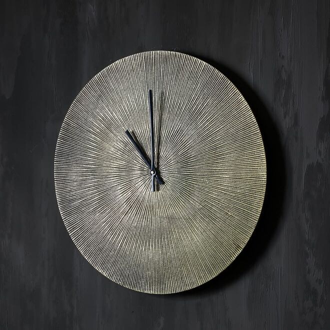 Relógio de parede, €20,96, Casa Shop.