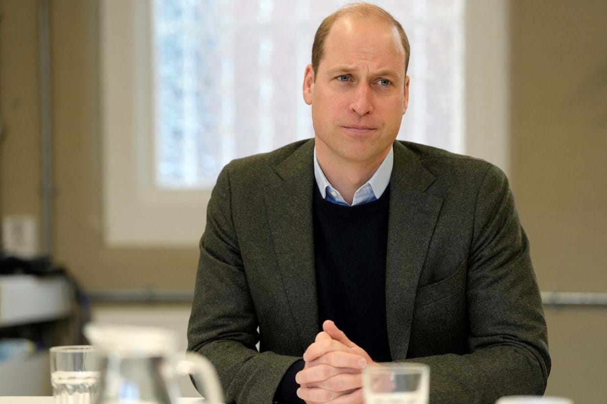 William numa visita a Depaul, uma associação de caridade em Londres, janeiro de 2023.