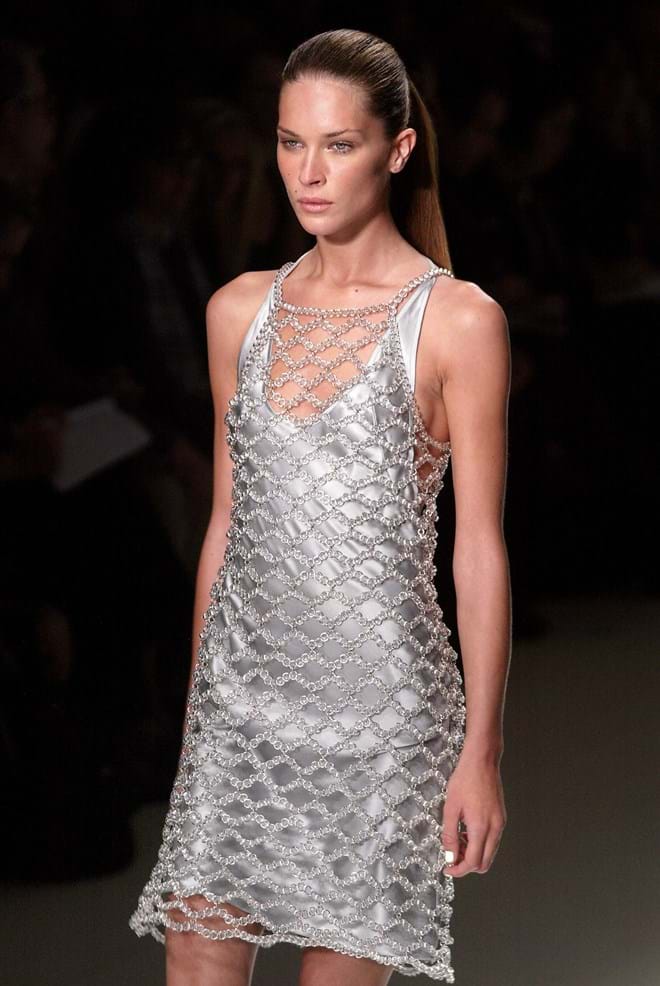 Um desfile do designer, 2004.