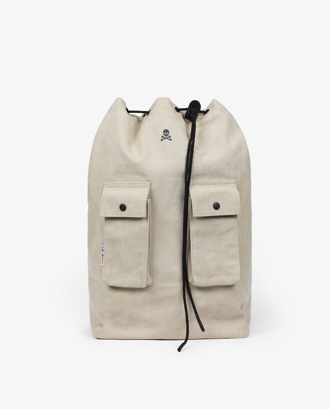 Mochila, €69,90, Scalpers.