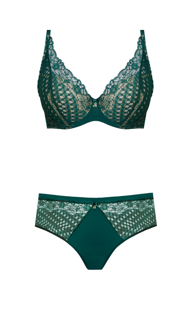 Soutien, €54, e cuecas, €29, Rosalia, Dama de Copas.