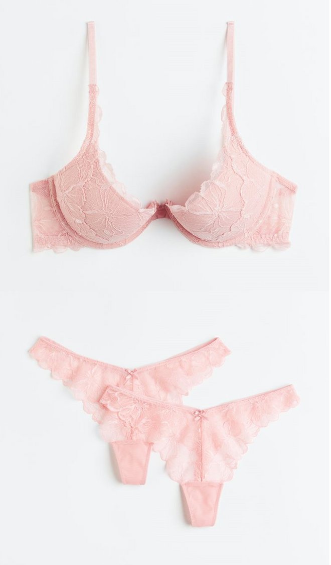 Soutien, €19,99, e pack de 2 cuecas, €12,99, H&M.