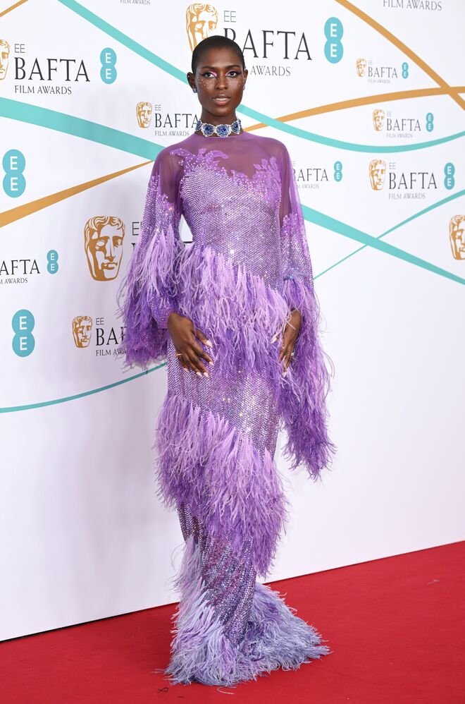 Jodie Turner-Smith em Gucci
